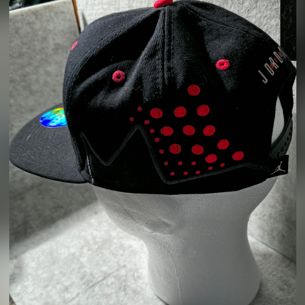 Nike Air Jordan Jumpman Snapback Hat Black Red Adjustable - Picture 2 of 7